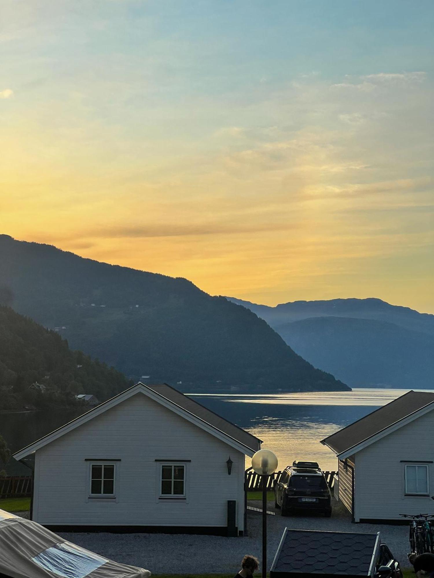 Kinsarvik Camping Hotel Luaran gambar