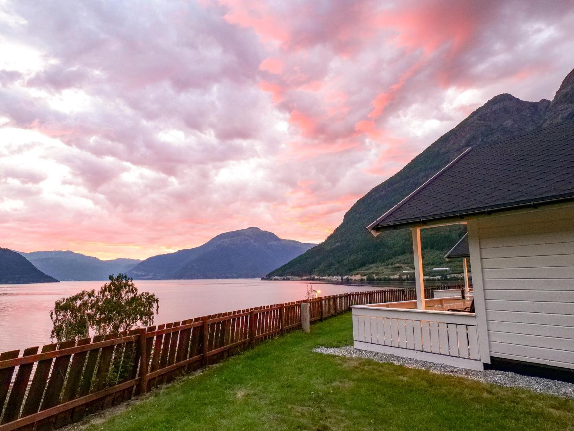 Kinsarvik Camping Hotel Luaran gambar